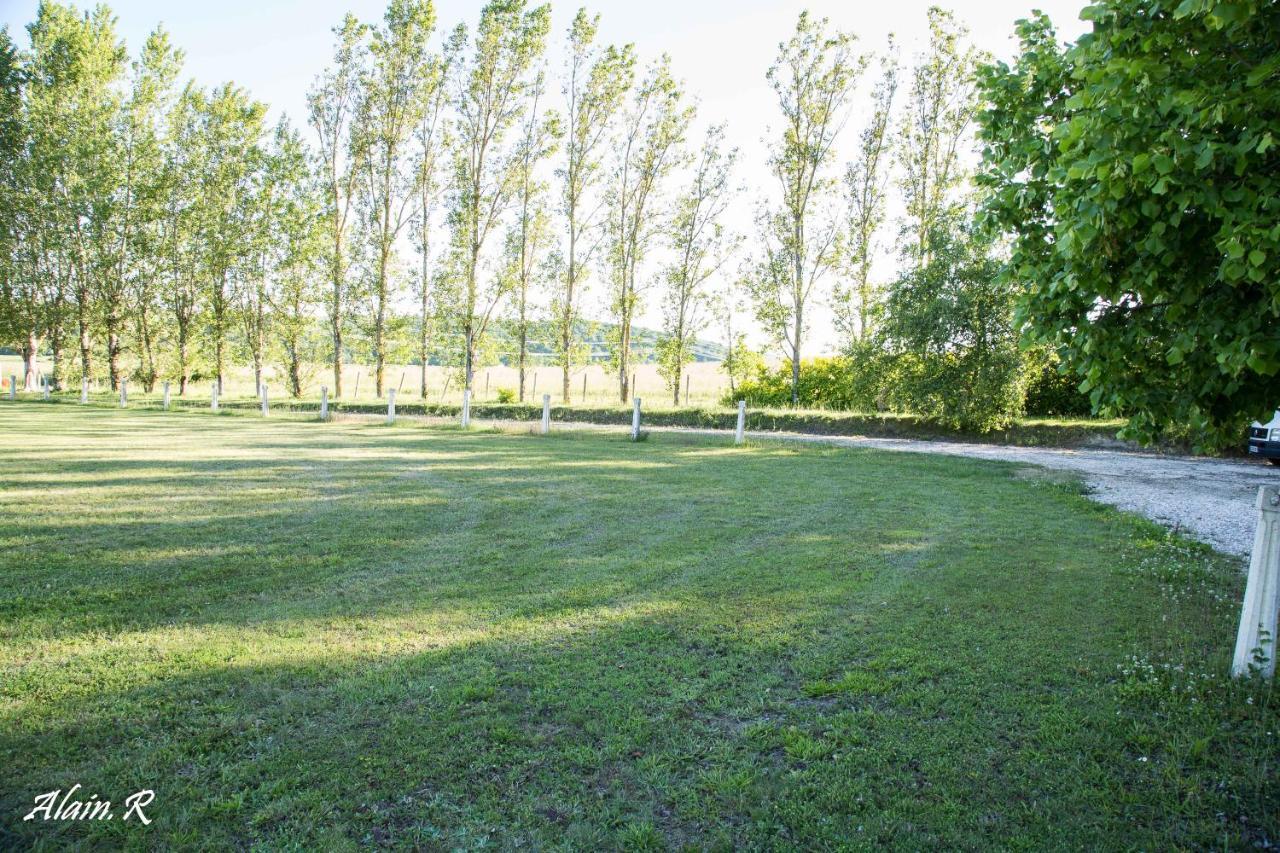 Paradise Challets And Camping Hotel Sarrecave Kültér fotó